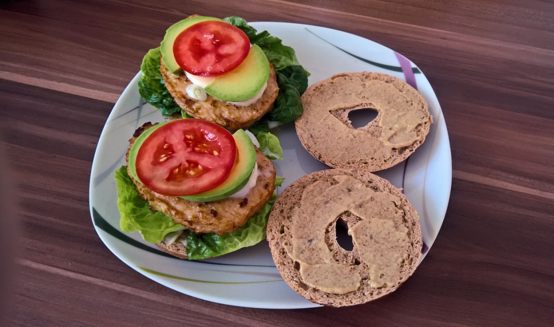 Der vegetarische Bagel-Burger