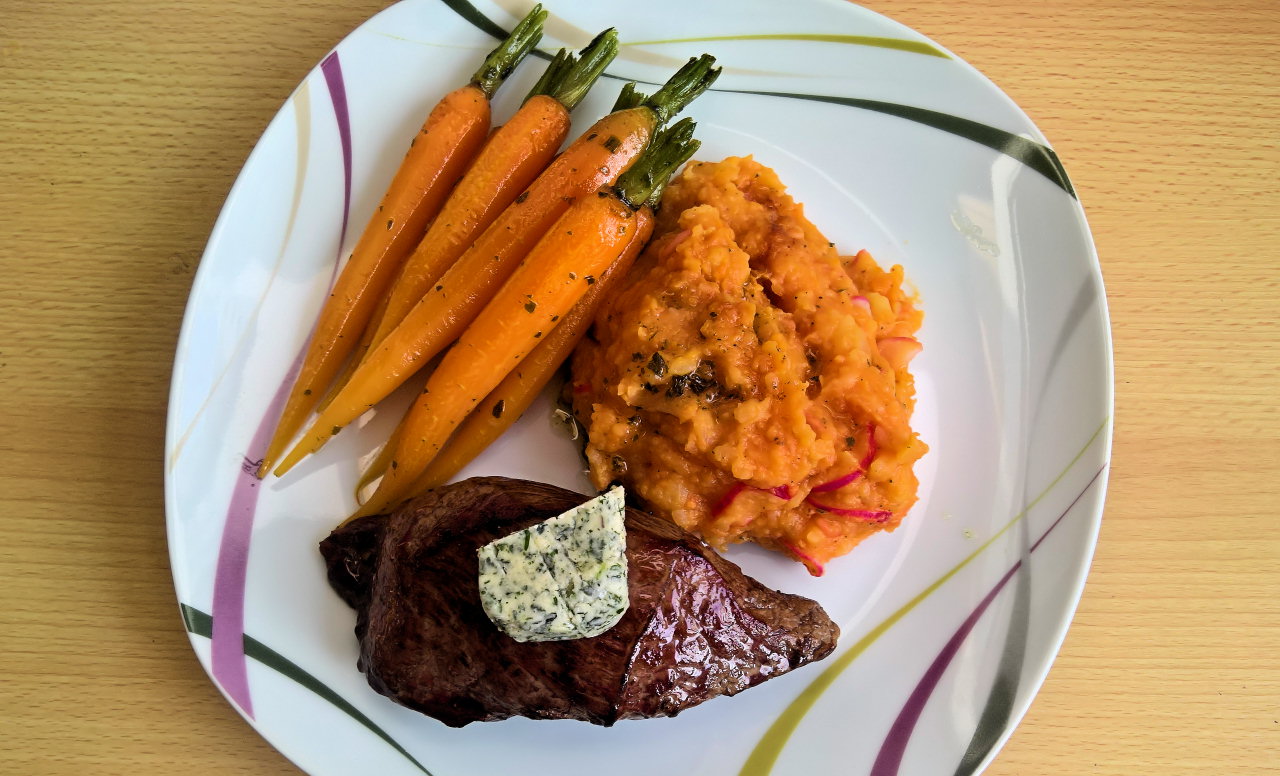 Zeit zum Kochen 61: Steak mit Karotten und Kartoffelstampf | Mad Arts